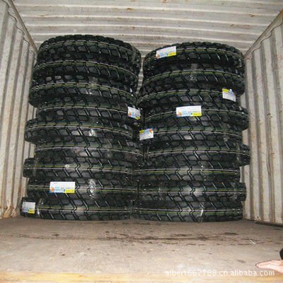 青岛弘鑫通国际货运代理 专业的火车车皮运输服务，连接公路运输，打造高效物流网络